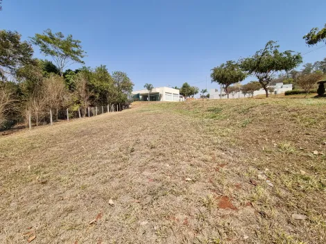 imagem 4 - Terreno de 253m² à venda em condomínio - Terras de San Gabriel imagem 4 - Terreno de 253m² à venda em condomínio - Terras de San Gabriel
