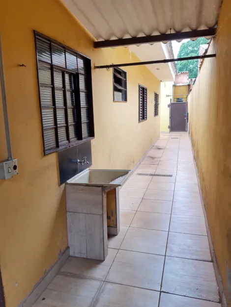 imagem 2 - Excelente casa com ponto comercial imagem 2 - Excelente casa com ponto comercial