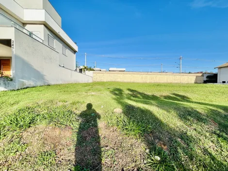 imagem 1 - Terreno plano de 396m² à venda em condomínio - Vila do Golf imagem 1 - Terreno plano de 396m² à venda em condomínio - Vila do Golf