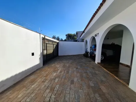 imagem 1 - Casa de 270m² com 03 quartos sendo 01 suíte para locação - Bairro Jardim São Luiz imagem 1 - Casa de 270m² com 03 quartos sendo 01 suíte para locação - Bairro Jardim São Luiz