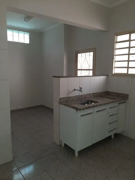 Casas / Padrão em Ribeirão Preto , Comprar por R$415.000,00