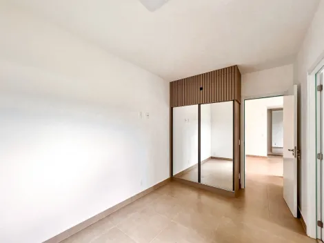Alugar Apartamentos / Padrão em Ribeirão Preto R$ 3.000,00 - Foto 9