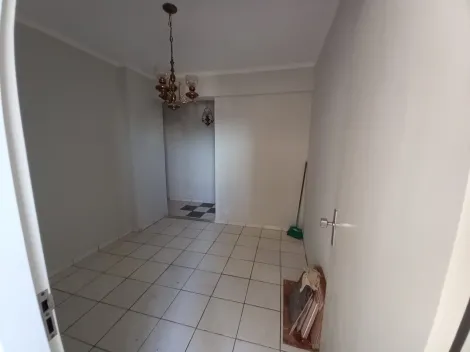 Alugar Apartamentos / Padrão em Ribeirão Preto R$ 1.300,00 - Foto 2