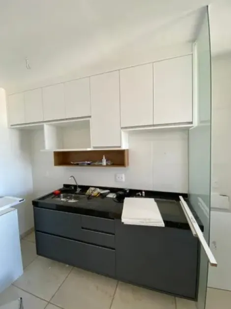 Comprar Apartamentos / Padrão em Bonfim Paulista R$ 280.000,00 - Foto 2