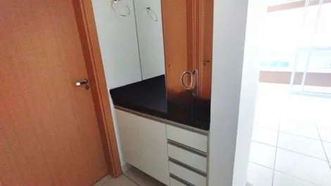 Alugar Apartamentos / Padrão em Ribeirão Preto R$ 1.800,00 - Foto 4