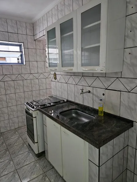 Alugar Apartamentos / Padrão em Ribeirão Preto R$ 790,00 - Foto 5