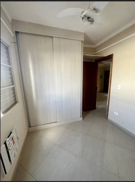 Comprar Apartamentos / Padrão em Ribeirão Preto R$ 165.000,00 - Foto 5