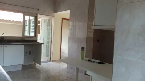 Alugar Casas / Padrão em Ribeirão Preto R$ 3.300,00 - Foto 4