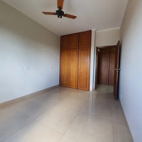 Comprar Apartamentos / Padrão em Ribeirão Preto R$ 490.000,00 - Foto 8