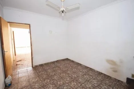 Alugar Casas / Padrão em Ribeirão Preto R$ 2.500,00 - Foto 4