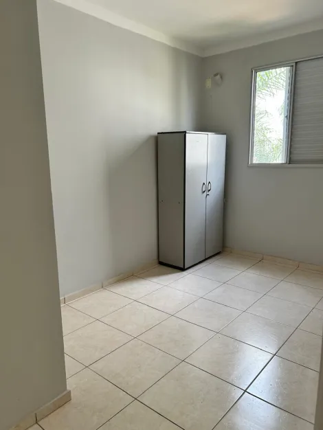Comprar Apartamentos / Padrão em Ribeirão Preto R$ 125.000,00 - Foto 6