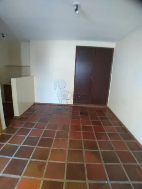 Apartamentos / Studio / Kitnet em Ribeirão Preto Alugar por R$600,00