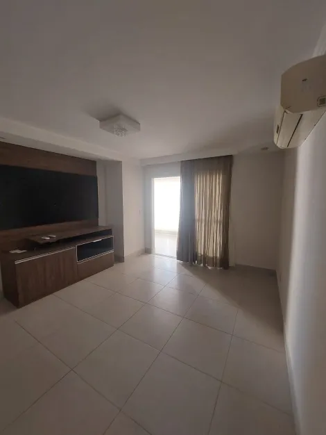 Apartamentos / Padrão em Ribeirão Preto 