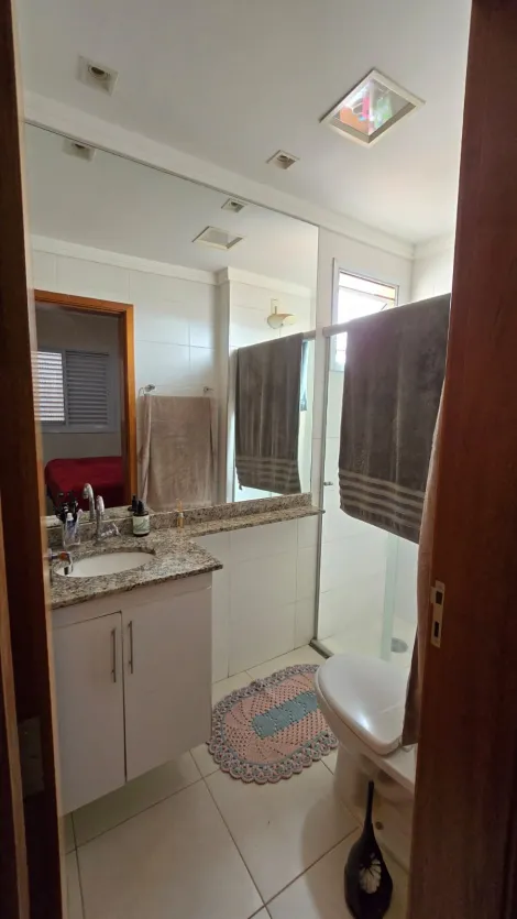 Comprar Apartamentos / Padrão em Ribeirão Preto R$ 383.000,00 - Foto 2