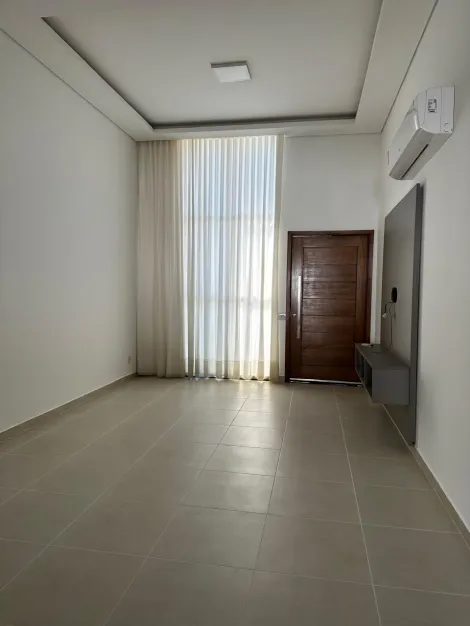 Alugar Casas / Condomínio em Bonfim Paulista R$ 5.500,00 - Foto 1
