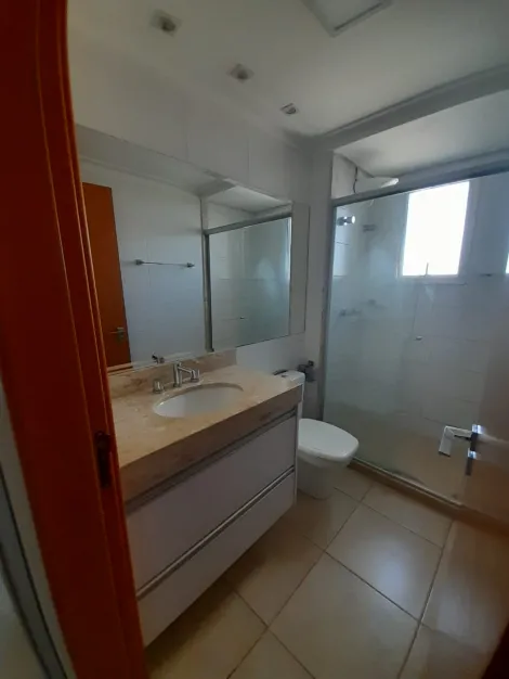 Alugar Apartamentos / Padrão em Ribeirão Preto R$ 4.200,00 - Foto 16