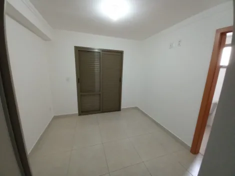 Alugar Apartamentos / Padrão em Ribeirão Preto R$ 3.300,00 - Foto 12