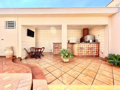 Comprar Casas / Padrão em Ribeirão Preto R$ 960.000,00 - Foto 2