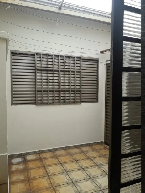 Alugar Casas / Padrão em Ribeirão Preto R$ 1.870,00 - Foto 19