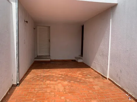 Casas / Padrão em Ribeirão Preto Alugar por R$0,00