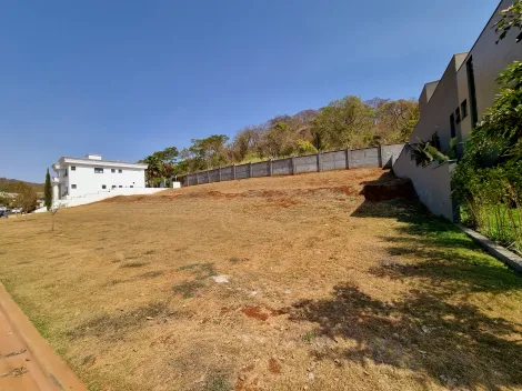 imagem 1 - Terreno de 551m² à venda em condomínio - Residencial e Empresarial Alphaville imagem 1 - Terreno de 551m² à venda em condomínio - Residencial e Empresarial Alphaville