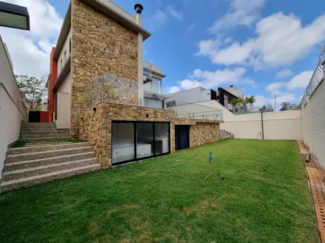 imagem 2 - Casa sobrado de 300m² com 04 suítes para locação em condomínio - Alphaville imagem 2 - Casa sobrado de 300m² com 04 suítes para locação em condomínio - Alphaville
