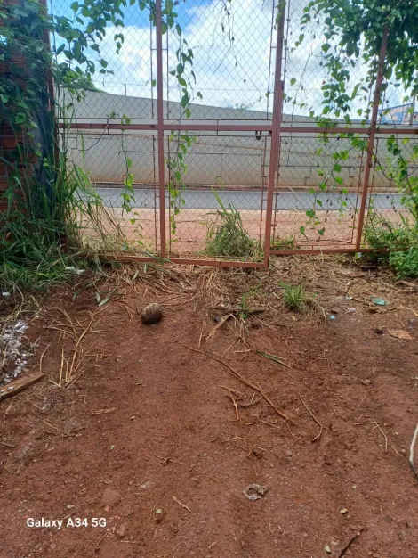 imagem 3 - Terreno de 3200 m² com salão anexo de 190 m² para locação - Jardim Salgado Filho imagem 3 - Terreno de 3200 m² com salão anexo de 190 m² para locação - Jardim Salgado Filho