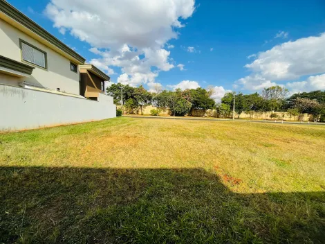 imagem 4 - Terreno de 360m² à venda em condomínio - Residencial Alto do Castelo imagem 4 - Terreno de 360m² à venda em condomínio - Residencial Alto do Castelo