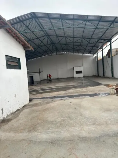 imagem 1 - Galpão de 336m² com 04 banheiros para locação - Vila Elisa imagem 1 - Galpão de 336m² com 04 banheiros para locação - Vila Elisa