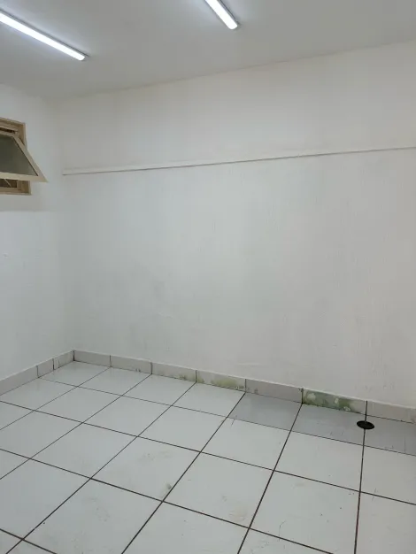 imagem 1 - Salão de 36m² com banheiro para locação - Jardim São Luiz imagem 1 - Salão de 36m² com banheiro para locação - Jardim São Luiz