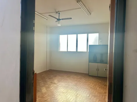 imagem 1 - Sala comercial de 26,58m² com sala ampla para locação e venda - Centro. imagem 1 - Sala comercial de 26,58m² com sala ampla para locação e venda - Centro.