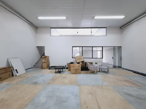 imagem 3 - Galpão com 388m² de 02 banheiros para locação - Jardim Macedo imagem 3 - Galpão com 388m² de 02 banheiros para locação - Jardim Macedo