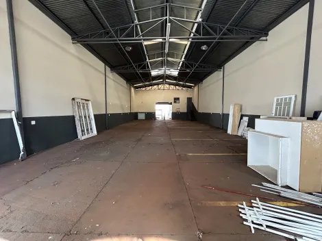 imagem 2 - Galpão de 411m² com doca e câmara fria para locação - Residencial Flórida imagem 2 - Galpão de 411m² com doca e câmara fria para locação - Residencial Flórida