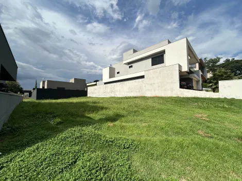 imagem 2 - Terreno de 420m² à venda em condomínio - Vila do Golf imagem 2 - Terreno de 420m² à venda em condomínio - Vila do Golf