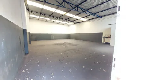 imagem 3 - Comercial padrão - Galpão - Armazém imagem 3 - Comercial padrão - Galpão - Armazém