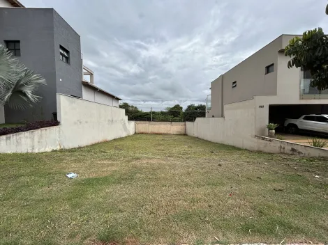 imagem 2 - Terreno de 405m² à venda em condomínio - Vila do Golf imagem 2 - Terreno de 405m² à venda em condomínio - Vila do Golf