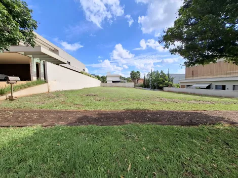 imagem 2 - Terreno amplo de 1.064m² à venda em condomínio - Vila do Golf imagem 2 - Terreno amplo de 1.064m² à venda em condomínio - Vila do Golf