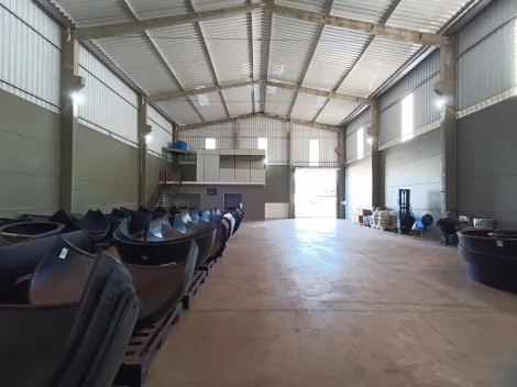 imagem 5 - Galpão comercial de 400m² com 02 banheiros para locação - Jardim Jóquei Clube imagem 5 - Galpão comercial de 400m² com 02 banheiros para locação - Jardim Jóquei Clube