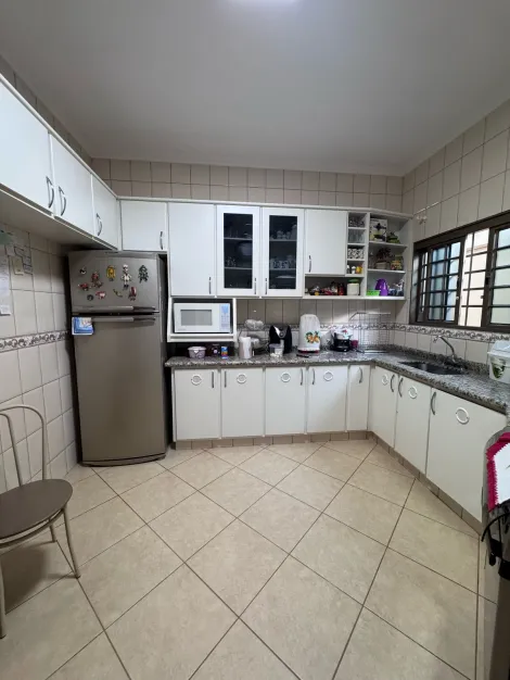 imagem 4 - Casa térrea de 193m² com 03 quartos sendo 01 suíte à venda - Recreio Bandeirantes em Sertãozinho imagem 4 - Casa térrea de 193m² com 03 quartos sendo 01 suíte à venda - Recreio Bandeirantes em Sertãozinho