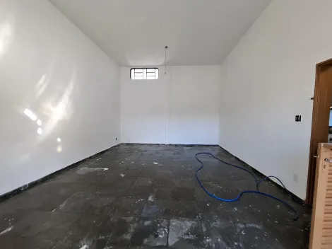 imagem 3 - Loja comercial de 146m² com 02 banheiros para locação - Quintino Facci I imagem 3 - Loja comercial de 146m² com 02 banheiros para locação - Quintino Facci I