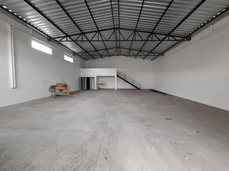 imagem 1 - Galpão de 250m² com 02 lavabos para locação - Loteamento Belvedere imagem 1 - Galpão de 250m² com 02 lavabos para locação - Loteamento Belvedere