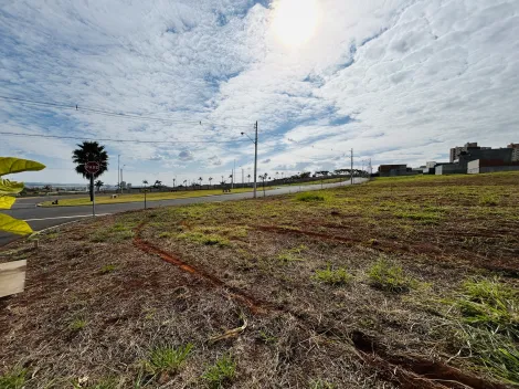 imagem 2 - Terreno de esquina com 336m² à venda em condomínio - Village Costa Sul imagem 2 - Terreno de esquina com 336m² à venda em condomínio - Village Costa Sul