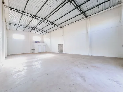 imagem 3 - Galpão de 300m² com 02 lavabos para locação - Jardim Cristo Redentor imagem 3 - Galpão de 300m² com 02 lavabos para locação - Jardim Cristo Redentor