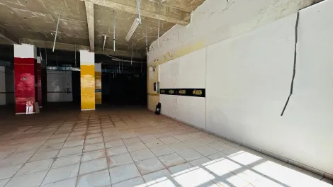 imagem 2 - Loja de 400m² com 02 banheiros para locação - Centro imagem 2 - Loja de 400m² com 02 banheiros para locação - Centro