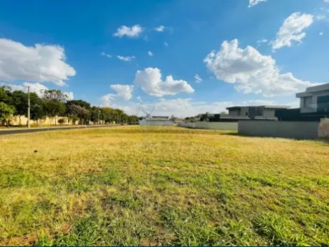imagem 3 - Terreno de 360m² à venda em condomínio - Residencial Alto do Castelo imagem 3 - Terreno de 360m² à venda em condomínio - Residencial Alto do Castelo
