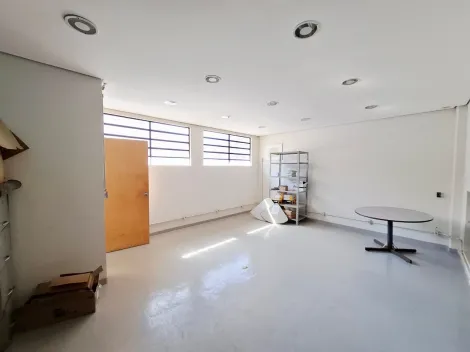 imagem 4 - Galpão comercial de 200m² com 02 banheiros para locação em condomínio - Cravinhos imagem 4 - Galpão comercial de 200m² com 02 banheiros para locação em condomínio - Cravinhos