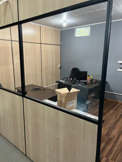 imagem 5 - Galpão comercial de 195m² com 03 escritórios - Sertãozinho imagem 5 - Galpão comercial de 195m² com 03 escritórios - Sertãozinho