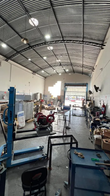 imagem 3 - Galpão comercial de 246m² com 04 lavabos para locação e venda - Parque Industrial Lagoinha imagem 3 - Galpão comercial de 246m² com 04 lavabos para locação e venda - Parque Industrial Lagoinha