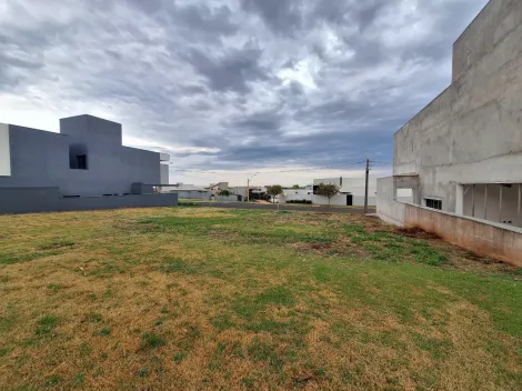 imagem 3 - Terreno de 360m² plano à venda em condomínio - Alto do Castelo imagem 3 - Terreno de 360m² plano à venda em condomínio - Alto do Castelo